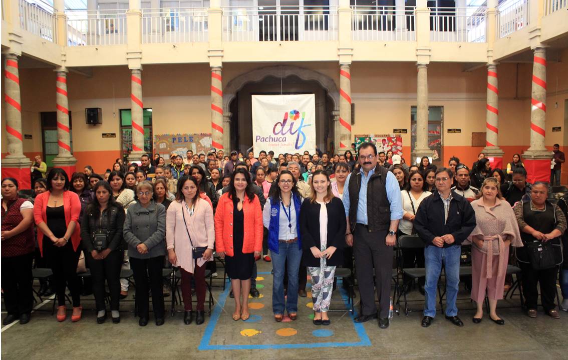 DIF Pachuca inicia programa Educar con Amor para contribuir a mejorar relaciones familiares2